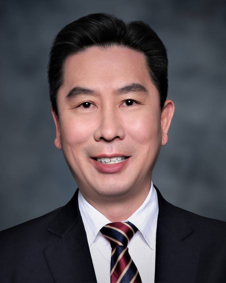 headshot of tony mok